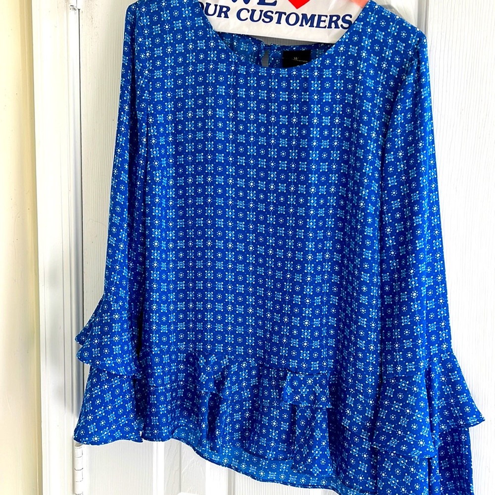 Beautiful summer blouse with bell sleeves